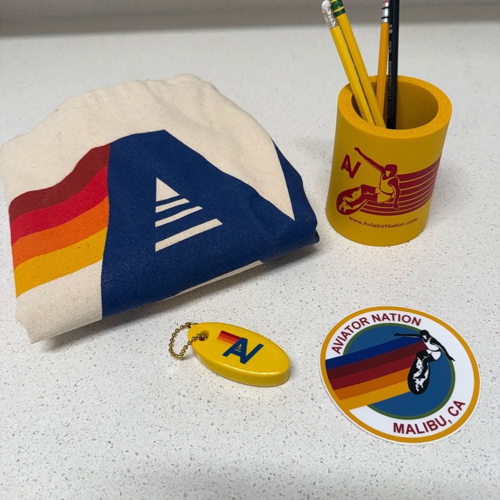 Aviator Nation Malibu, large bag Yellow Key Holder with Multicolor Design